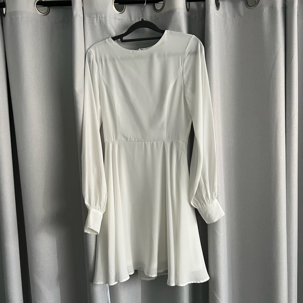Lulus white midi long sleeve dress